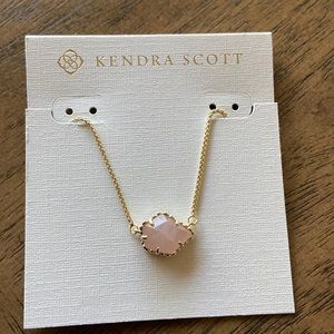 Kendra Scott “Tessa” gold necklace in Rose Quartz